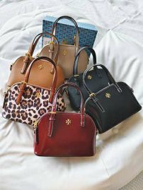 Picture of Tory Burch Lady Handbags _SKUfw156802297fw